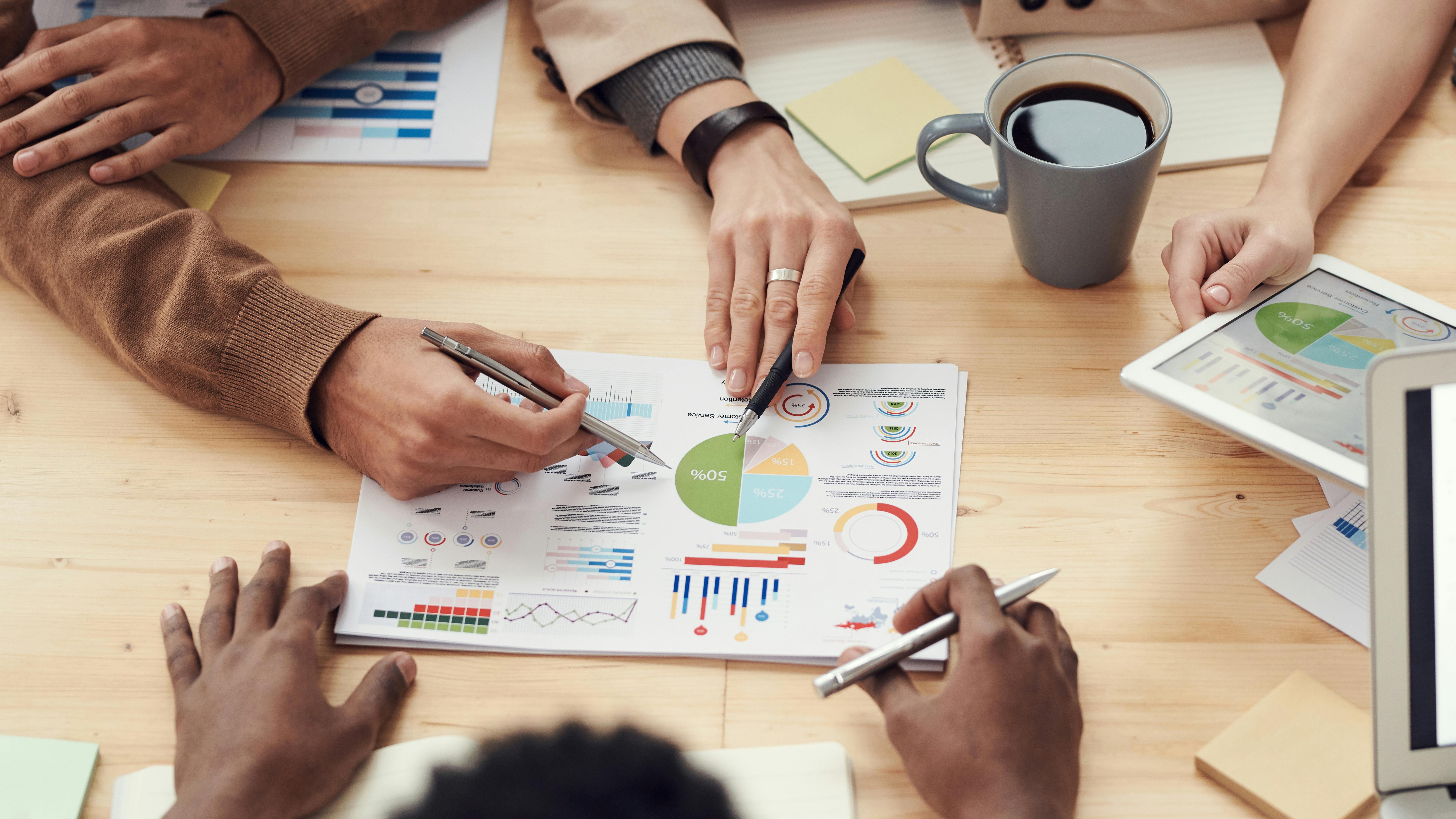 AnalyticsMaster - 43% Improvement in User Retention